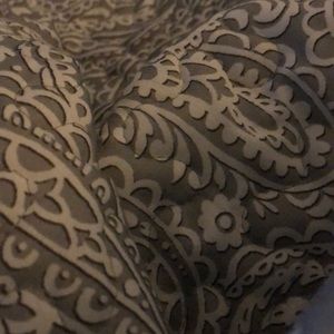 Meet your Posher, Jade